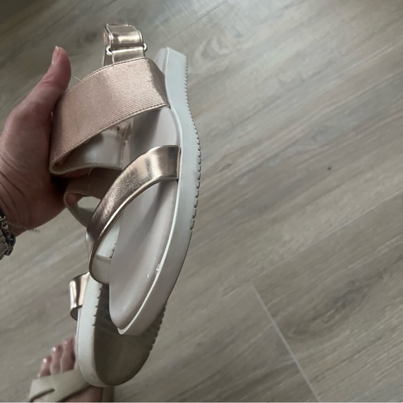 Alfani rose gold metallic sandals size 7.5 - Picture 8 of 9